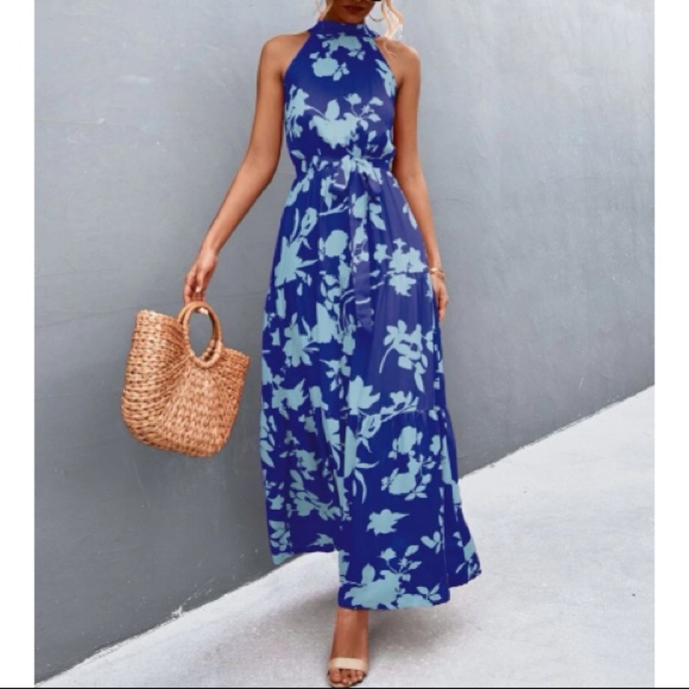 Boho blue floral print belted halter maxi dress - Picture 5 of 16